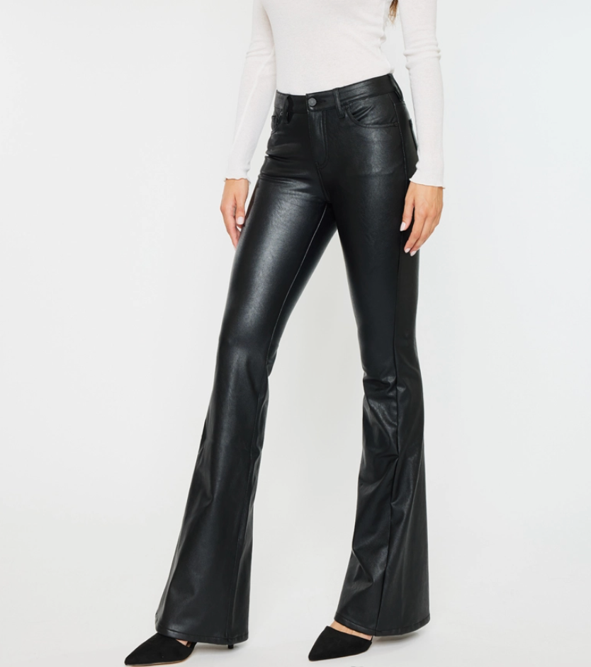 Mid-Rise Black Stretch Flare