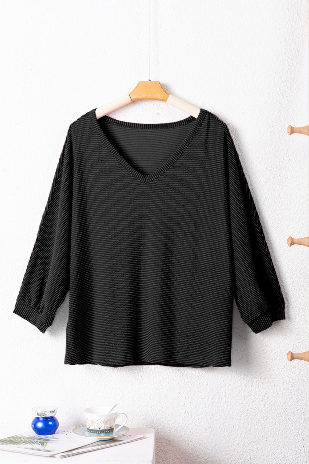 ONLINE ONLY! Texture V-Neck Long Sleeve Top